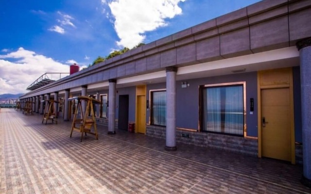 大理洱海暮居客栈