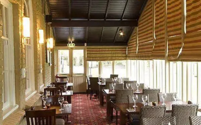 Premier Inn Glasgow East Kilbride Central