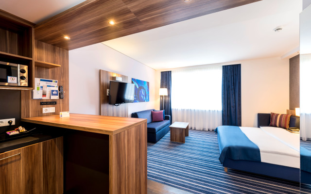 Holiday Inn Express Bremen Airport by IHG