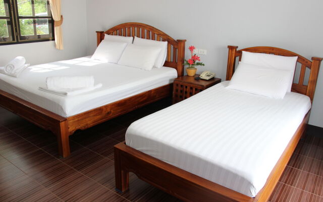 Baanrimnam Resort Trat