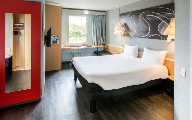 ibis Cherbourg La Glacerie