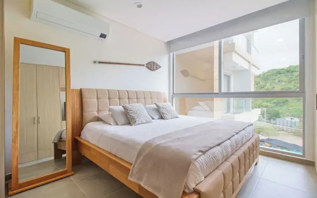Salguero Suites By HostPro