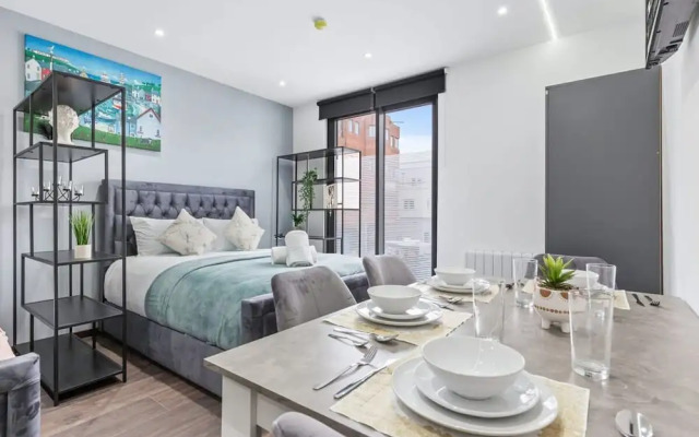 Modern Luxury Studio Near Euston Central London
