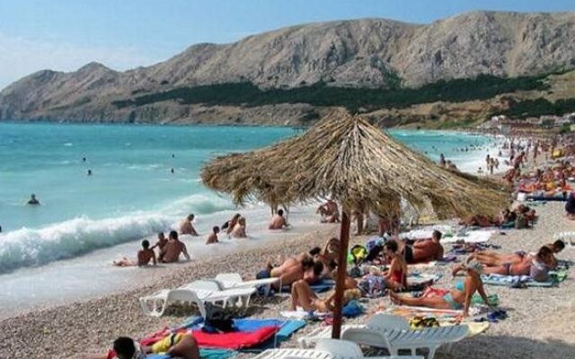 Apartments Sersic Baska