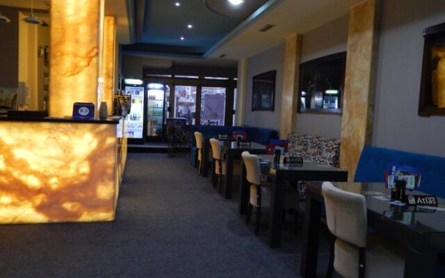 Atlas City Center Hotel