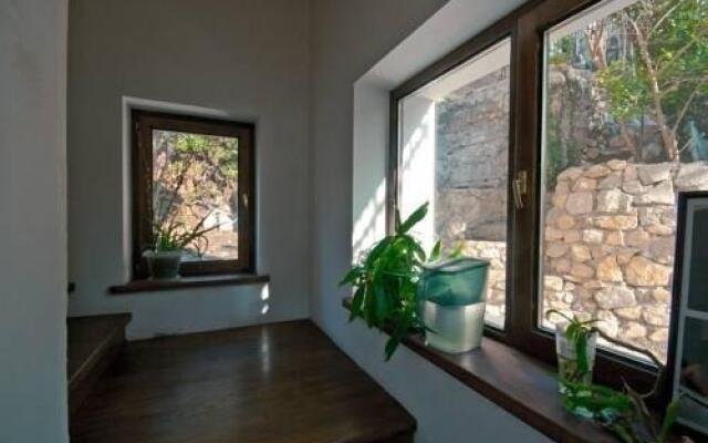 Sobaka Hostel in Yalta