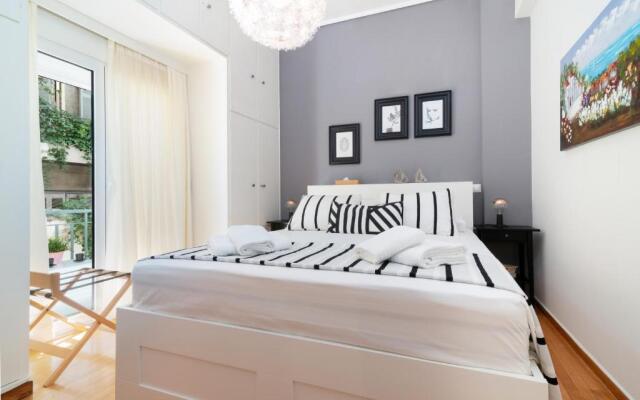 Athena by Heloni Apartments