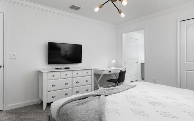 Chic Retreat - Unforgettable Stay