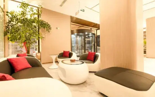 Cardia Hotel
