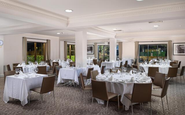voco Oxford Spires by IHG