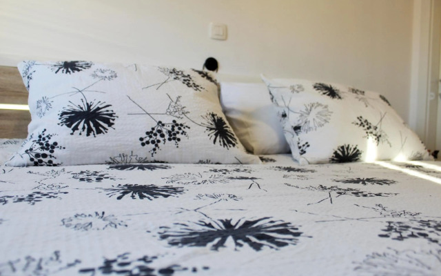 Entire rental unit LIMA *free parking space