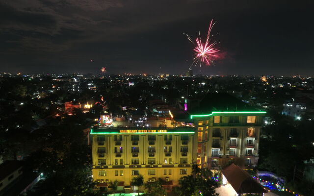 Ayarwaddy River View Hotel