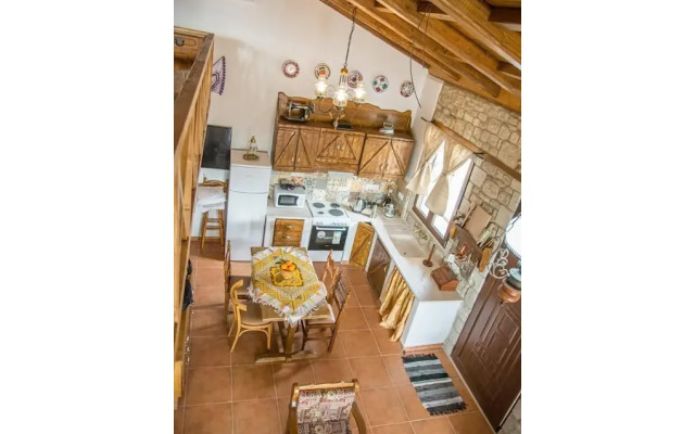 To Stolidi tis Psinthou