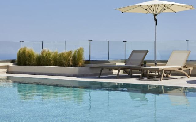 Mayu Suites