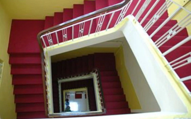 Golden River Palace Guesthouse