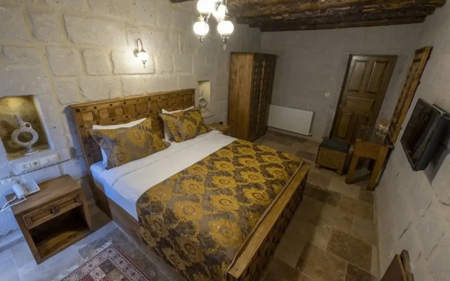 Underground Cave Suites