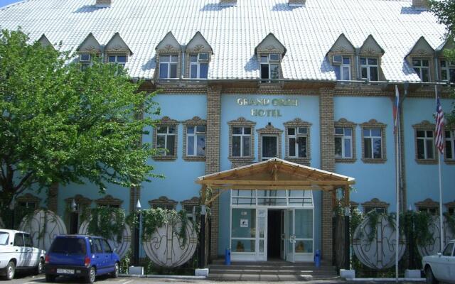 Grand Orzu Hotel