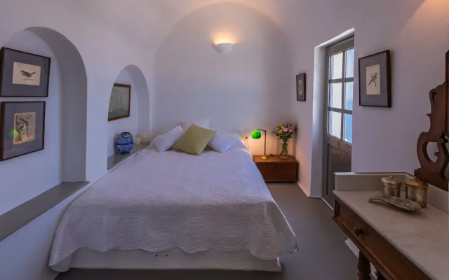 Azure Villa Santorini
