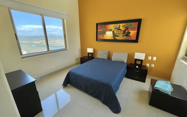 Gavias Grand Ocean Front