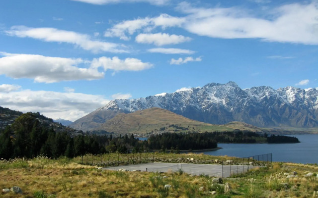 Platinum Queenstown Villas