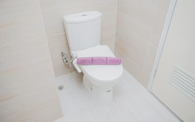 New Furnished and Homey 1BR at Silk Town Apartment