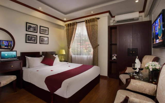 Golden Lotus Legend Hotel
