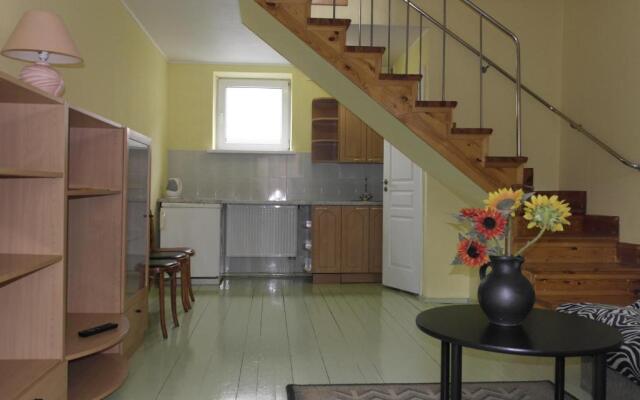 Info Hotel Apartments
