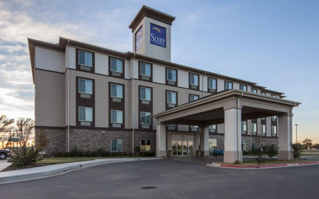 Sleep Inn & Suites