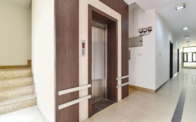 Fabhotel Rushank Residency