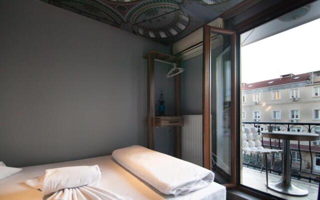 Stay Inn Taksim Hostel