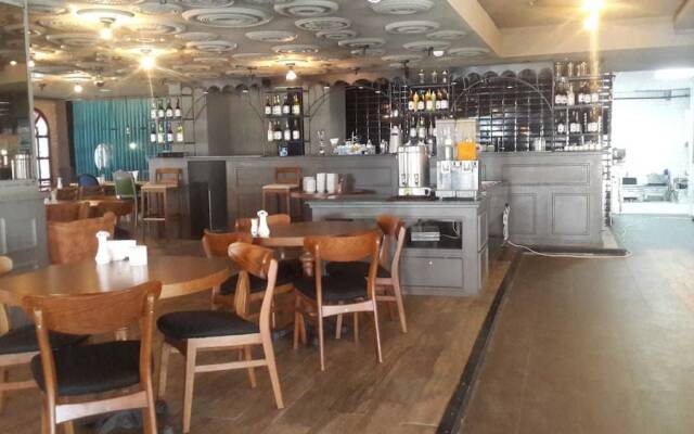 Borapark Hotel
