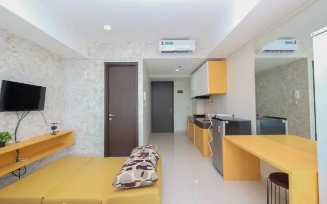 Nice And Cozy Studio Apartment At Nine Residence