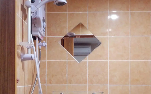 Funky Huts Guest House