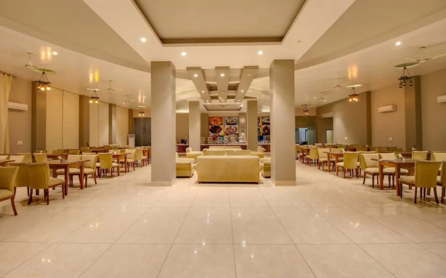 Maulik Mansion Resort