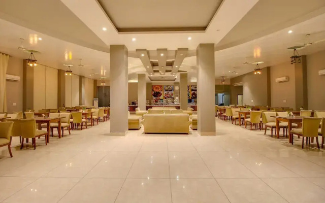 Maulik Mansion Resort