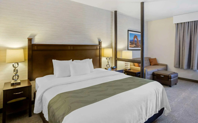 Quality Suites Moab near Arches National Park