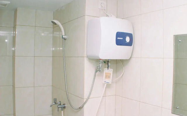 Comfort And Strategic 2Br At Springlake Summarecon Bekasi Apartment