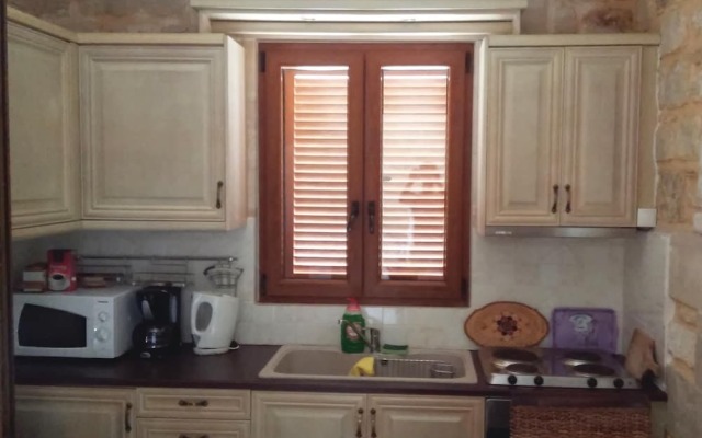 Stunning Home in Chania With Jacuzzi, Wifi and 3 Bedrooms