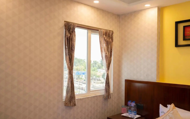 Vits By Spree Hotels Le Pebble