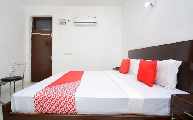 Oyo 27801 Kings Landing