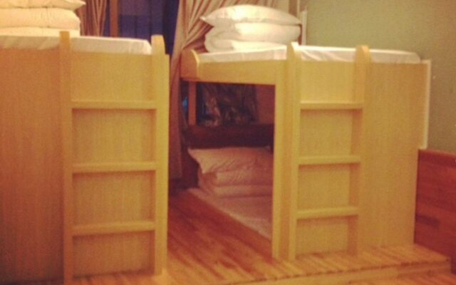 Nanning Travelling With Hostel (Min Sheng Lu)
