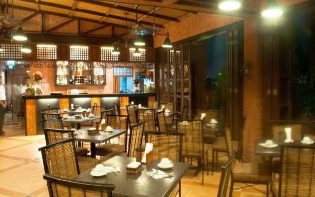 Pearl Lane Hotel