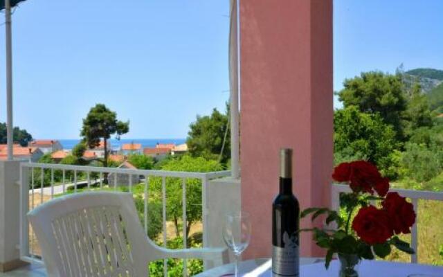 Apartment With Sea View 3558-3