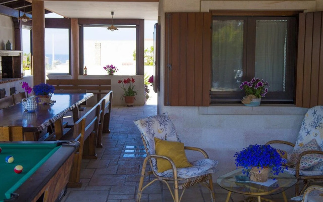 B&B FronteMare