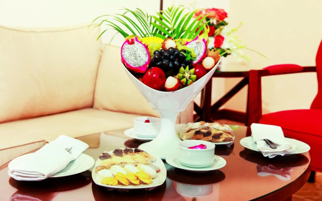 Grand Regal Hotel