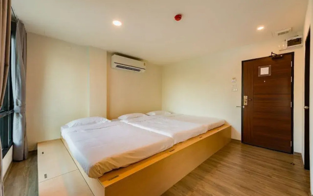 P18 Hotel