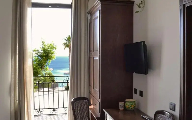 Agorà Panoramic Rooms