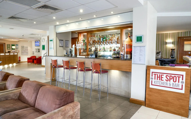Holiday Inn Bristol Airport by IHG