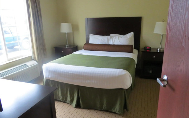 Cobblestone Inn & Suites - Brillion