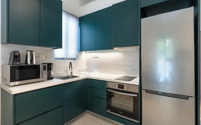 Elvis 2-Bedroom Apartment in Athens